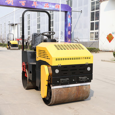 High Performance 1.5 ton Asphalt Roller Compactor 12HP powered