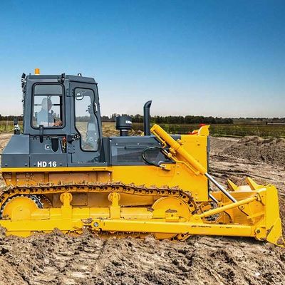 180HP Heavy Duty Bulldozer Yellow Precision Control Multi Purpose Construction